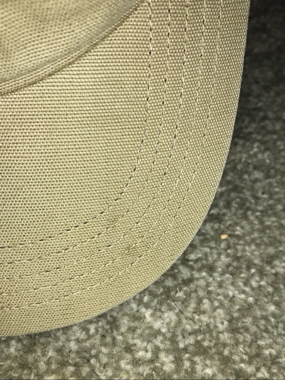 Carhartt Beige/Tan Hat with Gold Logo Patch - Picture 3 of 4
